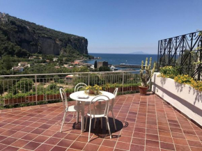 Villa Adriana stunning sea view